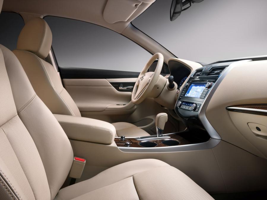 Nissan Teana 2014 года  (фото 11 из 24)